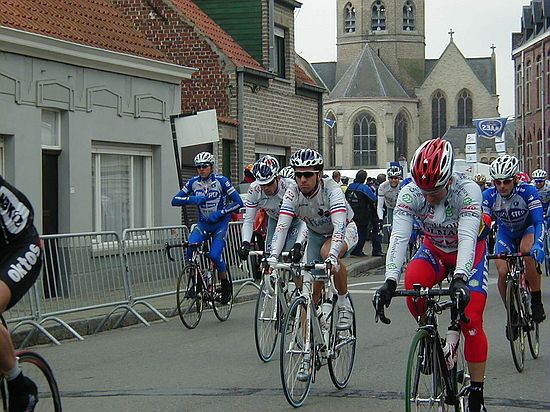 Driedaagse West-Vlaanderen<br />6 maart 2004<br />1e etappe Handzame - Koksijde - Handzame<br />Foto: Edwin van't Westeinde